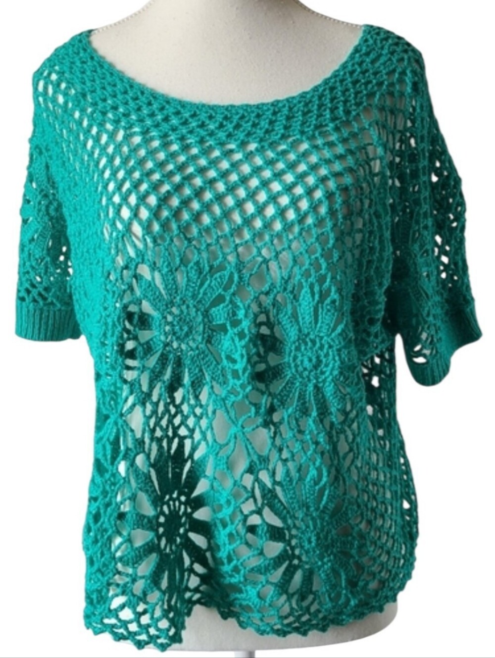 Vintage Green Crochet Scoop-Neck Blouse – PTP 22” Boho Cottagecore Coquette